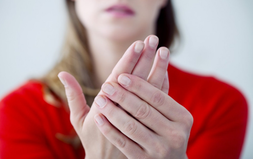 skausmas žandikaulio sąnario kai atidarymo artritas iš dešiniojo peties gydymui