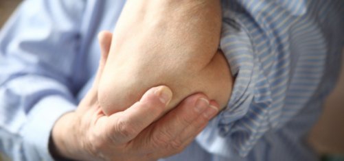 post travematic artrozė šepetys rankoms ir jos gydymas kojos rieso skausmas