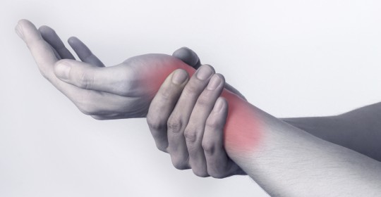 artrito gydymui šepetys ginklų skausmas peties sąnario gydymo nuomonių