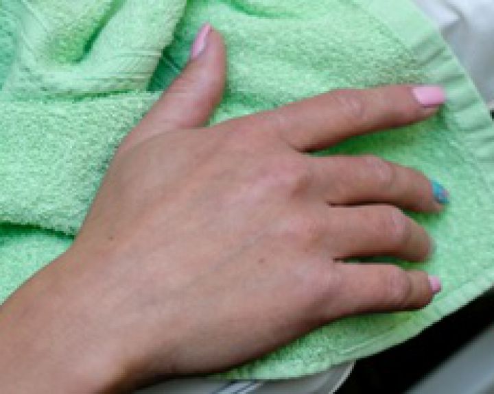 artrozės žandikaulio gydymas liaudies gynimo gydymas skausmas pirštų sąnarių sukelia rankas