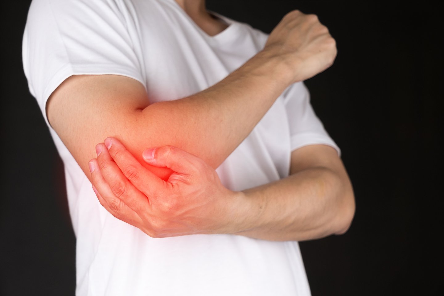 skausmas alkūnės sąnario ir arm raumenų skausmas alkūnės sąnario priežastis